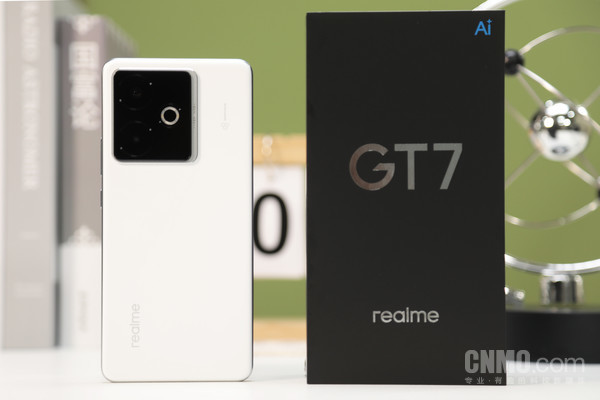 真我GT7评测：拒绝性能、续航焦虑 打造极致体验双冠王