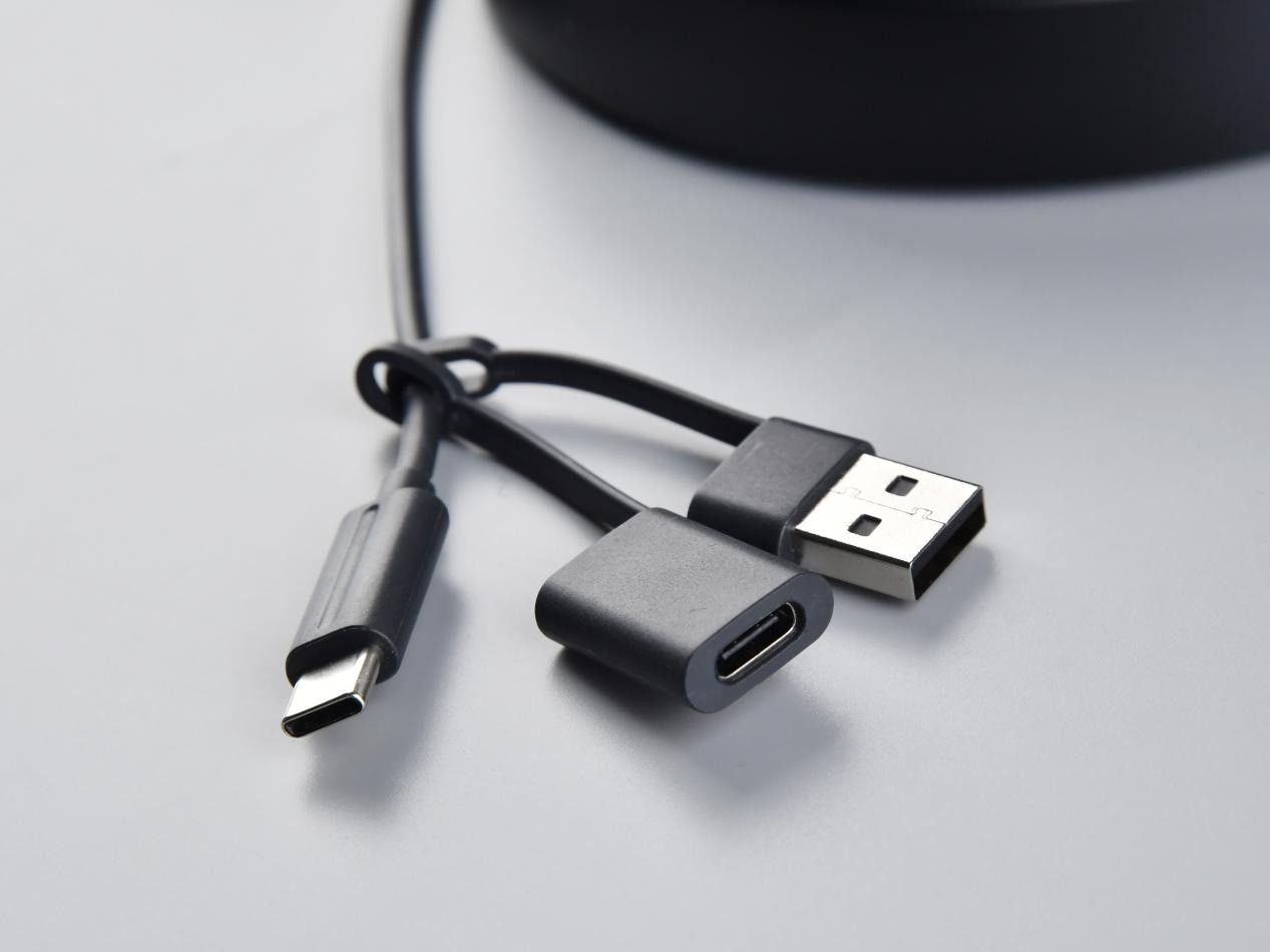 Jabra Speak2 75会议全向麦评测：串联功能加持音频效果加倍