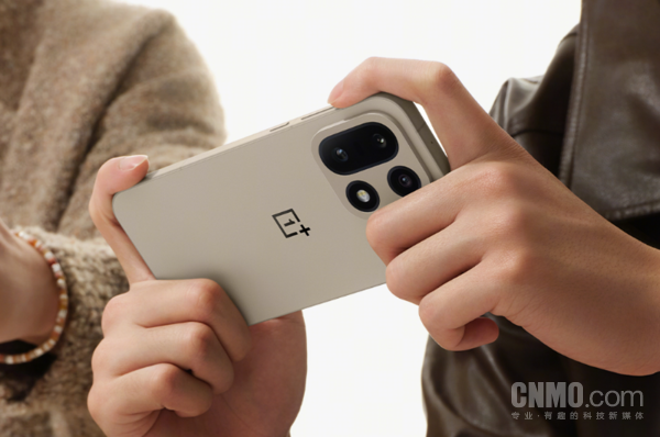曝一加15将于11月13日全球发布 配第五代骁龙8至尊版