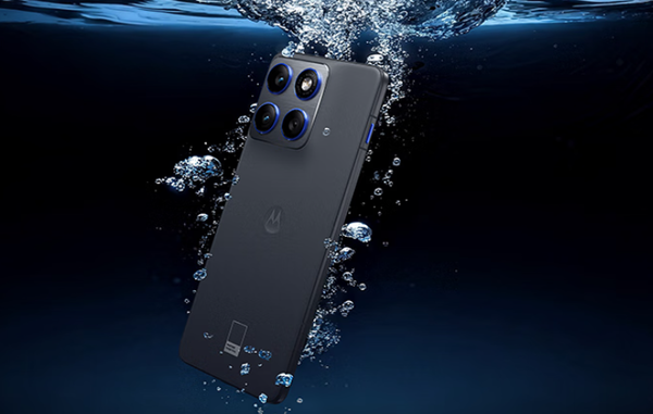 联想moto X70 Air超薄手机今日发布 机身厚度仅5.99mm