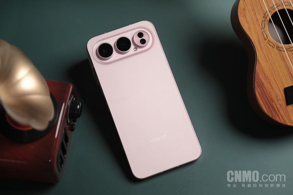 荣耀500 Pro评测：长板更长！数字系列重回巅峰