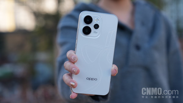 OPPO Reno15