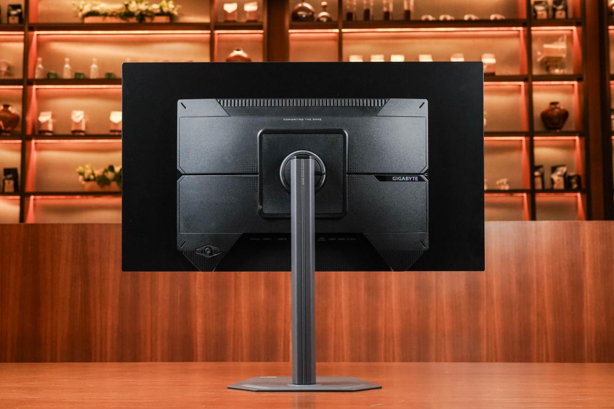 技嘉MO27Q28GR显示器评测：第四代WOLED全面竞化 多场景用户优选