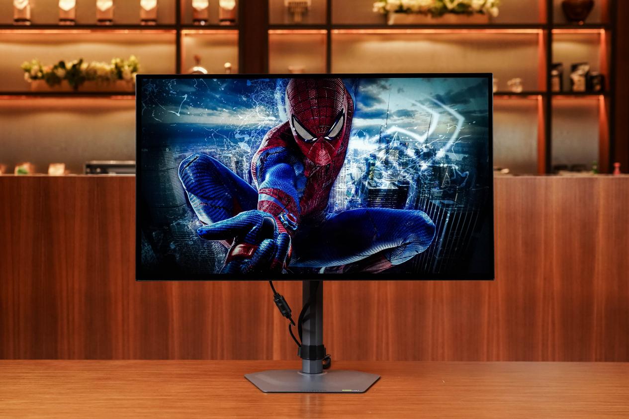 技嘉MO27Q28GR显示器评测：第四代WOLED全面竞化 多场景用户优选