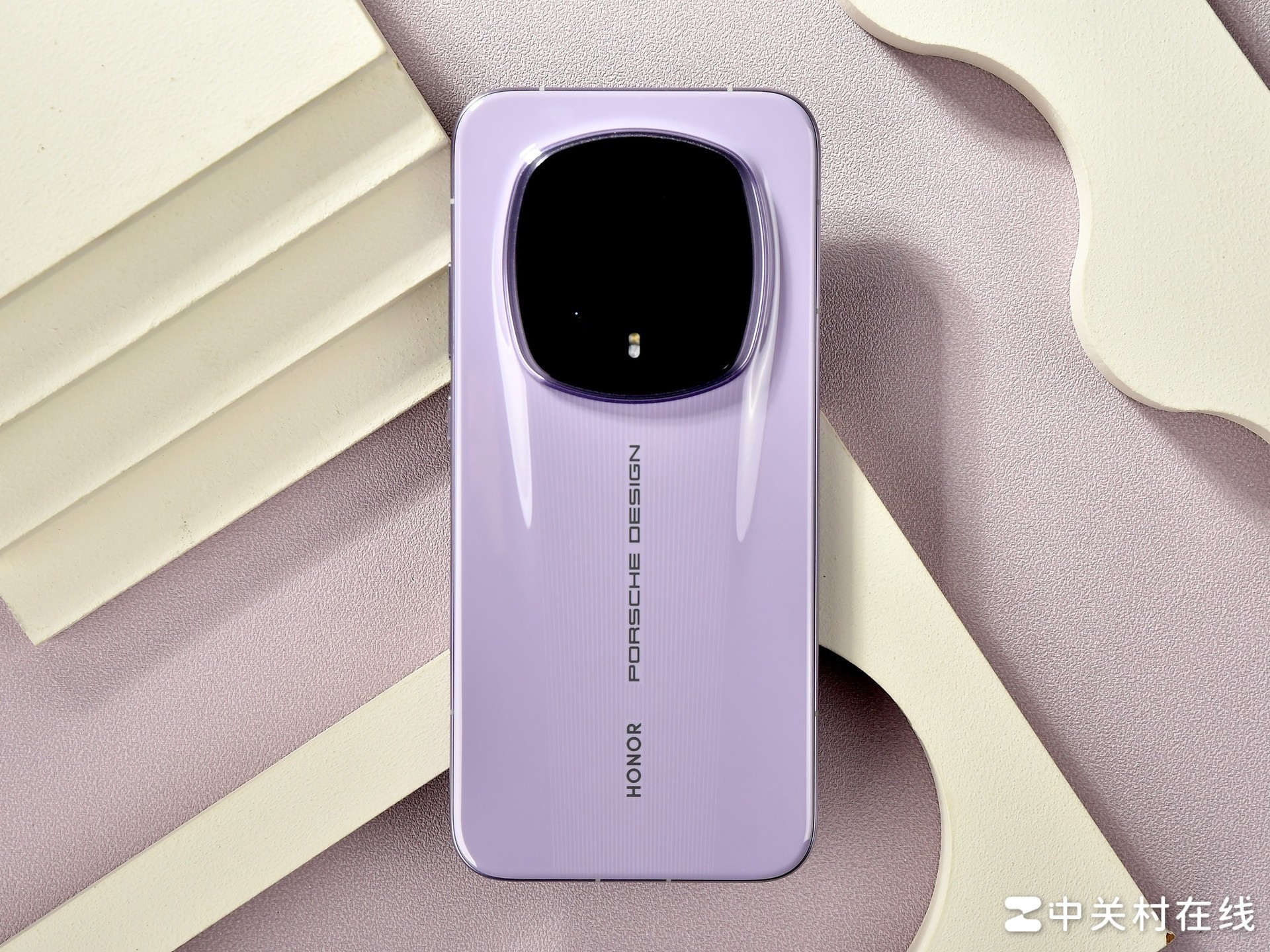 荣耀Magic8 RSR 保时捷设计上手评测：AI影像体验的新高峰