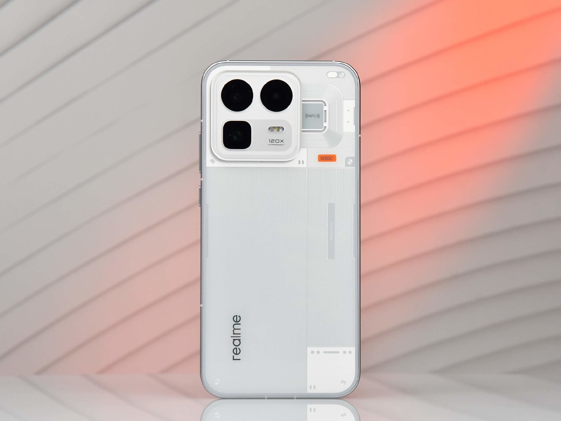 真我Neo8全面评测：越级还是开挂？这次性能设计全拉满