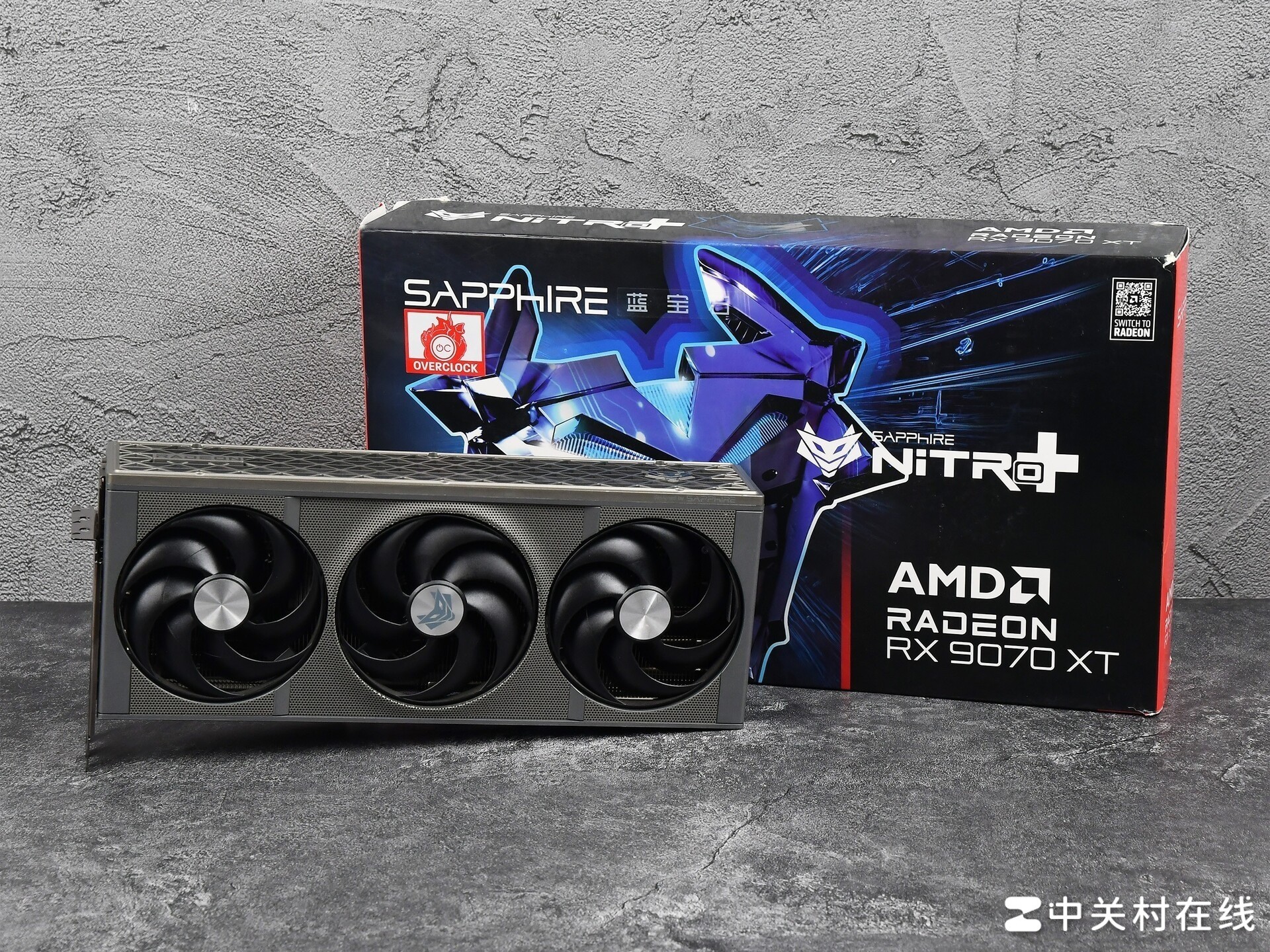 AMD 锐龙7 9850X3D首测 起飞！搭配技嘉主板蓝宝石A卡3A平台实现千帧