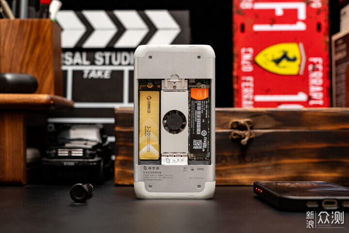 NAS竟然也能随身带！极空间私有云T2体验_新浪众测