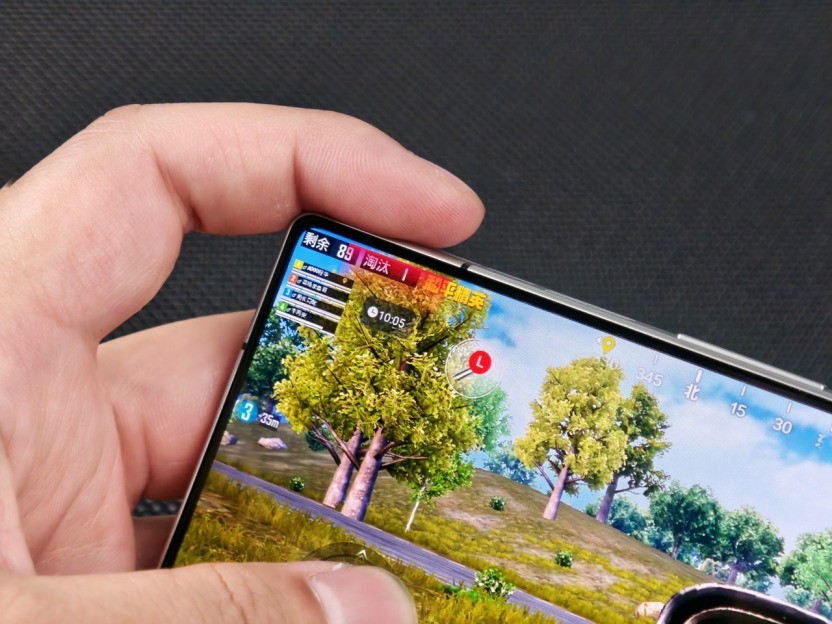 现在的手机千篇一律？盘点游戏手机的黑科技