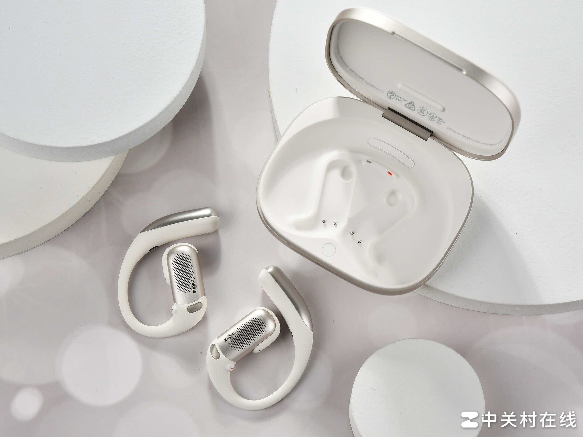 不是降噪，却更清晰：韶音OpenFit Pro用滤噪重构开放式听音逻辑