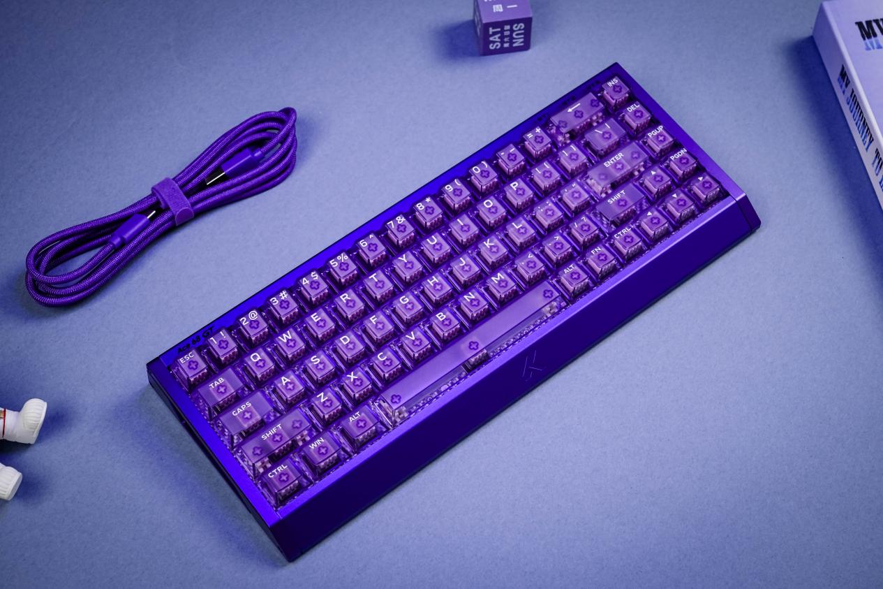 迈从Ace 68 GT键盘评测：天下游戏 唯快制胜