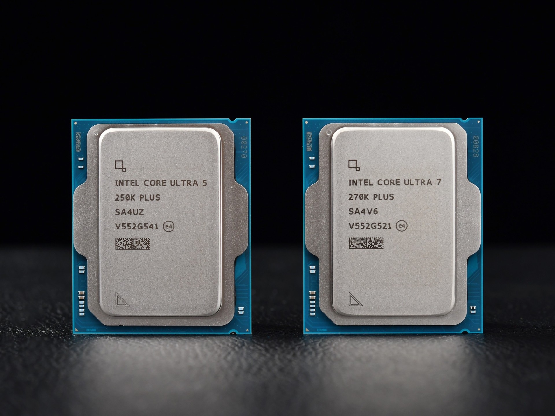 酷睿Ultra 7 270K/5 250K Plus处理器首测:多核、游戏、渲染性能暴增