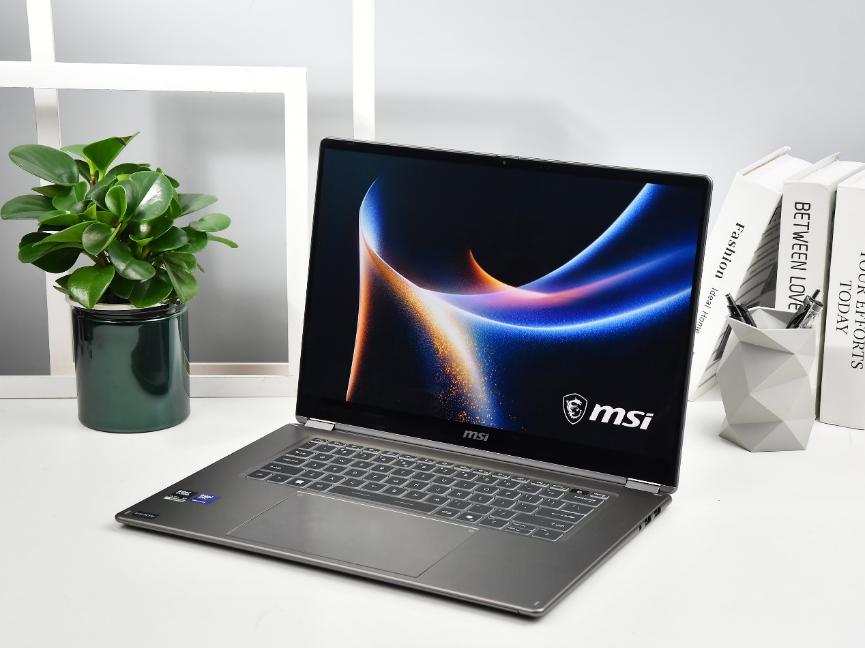 微星尊爵16 Flip AI+ 2026评测：翻转触屏解锁全能生产力