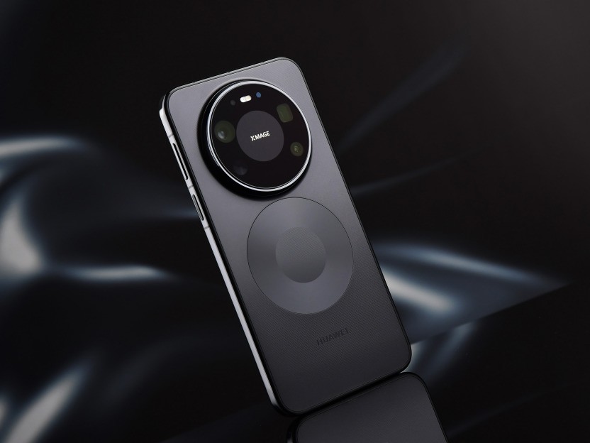 华为 Mate 80 Pro Max风驰版全面评测：把风吹进旗舰