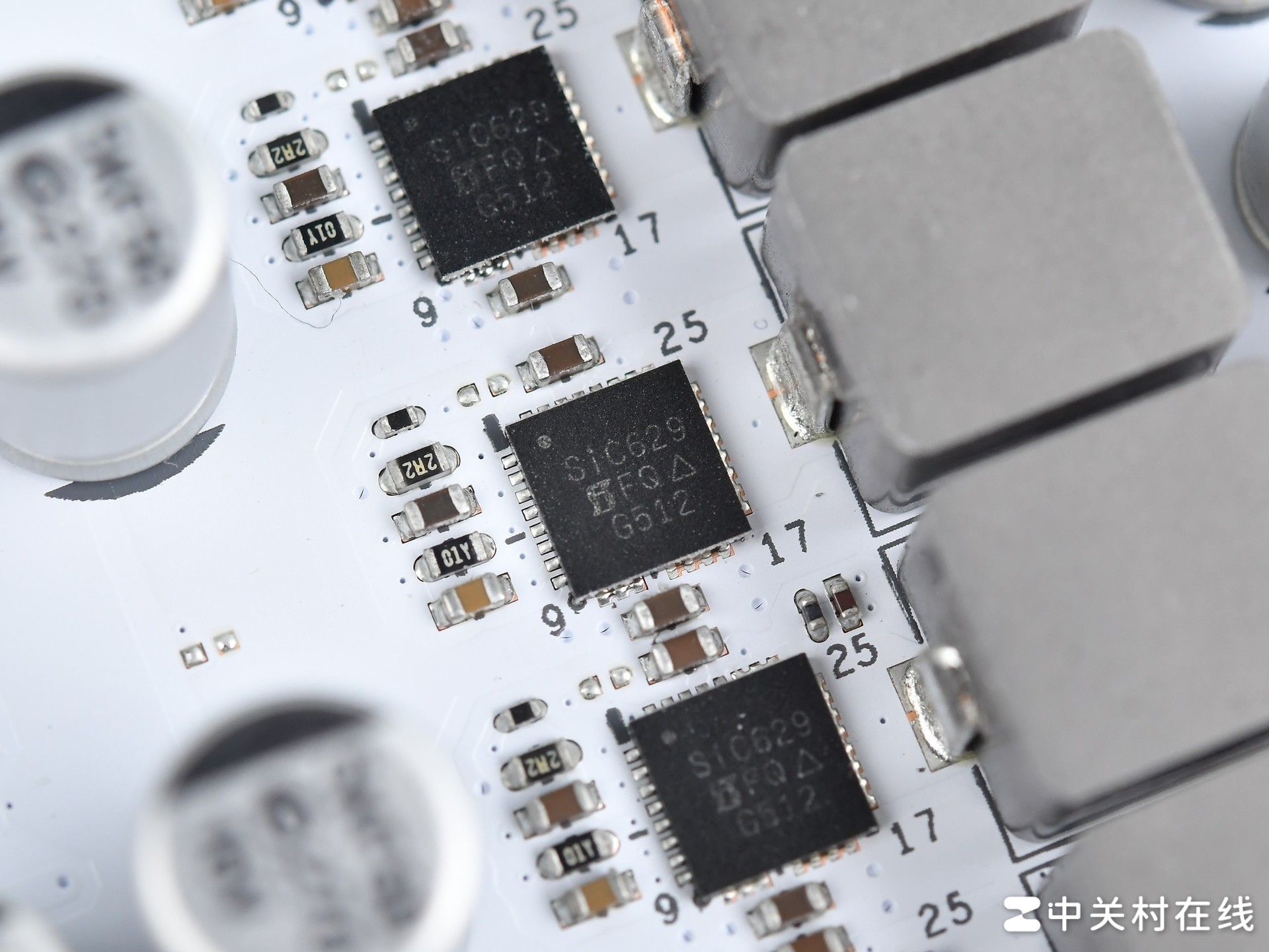 华硕ROG B850吹雪S NEO评测 二次元白色主板还得看吹雪