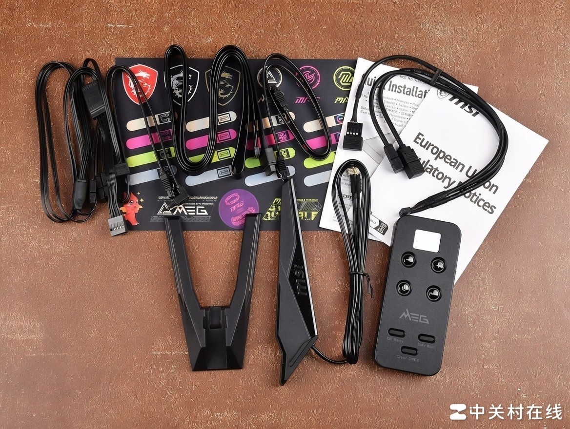 微星MEG X870E UNIFY-X MAX主板评测 暗影回归 超频拉满