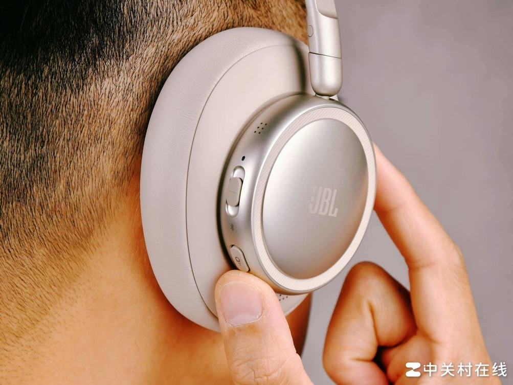 把颜值、音质和舒适拉满：JBL LIVE 780NC头戴降噪蓝牙耳机深度体验