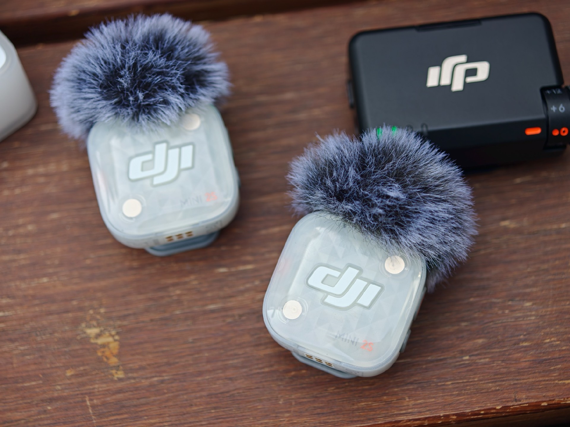 DJI Mic Mini 2S麦克风体验：进阶自媒体/创作者低成本专业麦克风