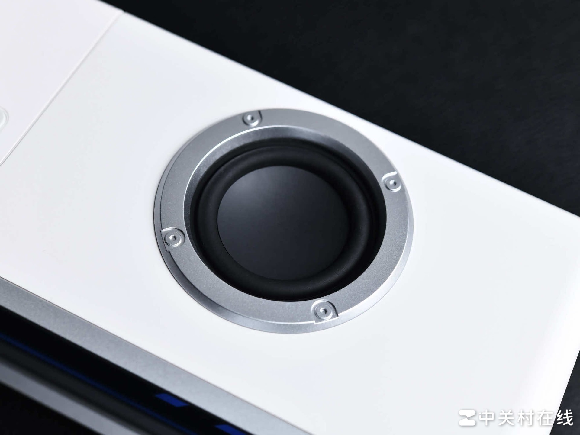 迈从K20 GT电竞音箱体验，一块歌词屏带来意想不到的娱乐升级
